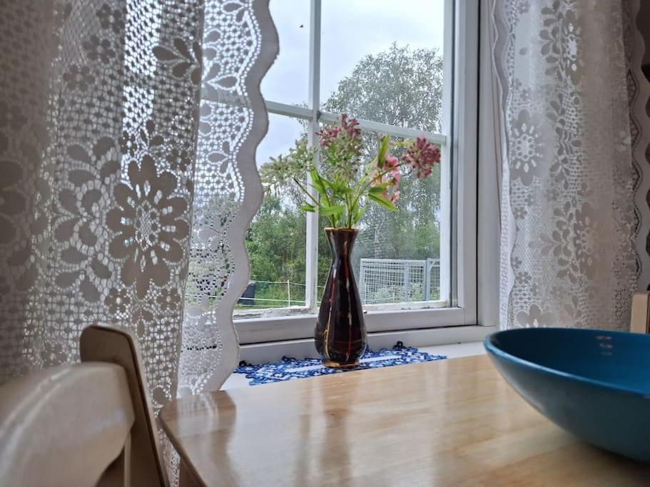 Privat Leilighet Pa Gard Med Badstue Og Nordlys Narvik Exterior photo
